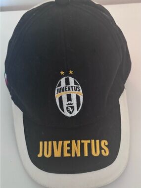 Juventus Black and White Baseball Cap